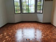 Parquet Sanding & Re-varnish