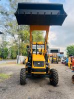 BULL BACKHOE - HD 76 (HALF CABIN ) BULL BACKHOE - HD 76 (HALF CABIN )