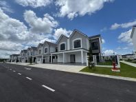 Taman Ekoflora House For Sale