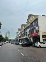 Taman Molek ,Johor Bahru @ 3 Storey Shoplot FOR RENT