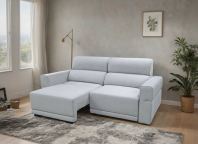 � �������