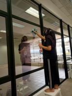 Partition Glass & Interior Window Cleaning