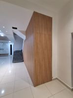 Staircase Storeroom2