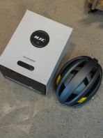 IBEX 3 ROAD HELMET MT GOLD BLACK