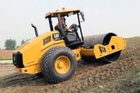        Caterpillar CS11GC 10 Ton Compactor Roller for Rent