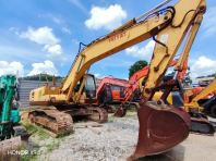 Komatsu PC200-7 Excavator for Sale in Sungai Buloh, Selangor