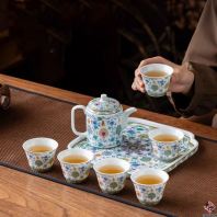 �ķ����ʲ�֦������ TEA SET