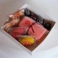 �Z X062 (MOQ 10 Boxes)