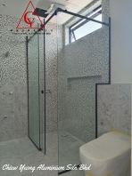 Semi-Frameless Sliding Shower Screen (Matte Black)