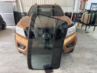 Nissan NP300 NAVARA 2.5VL 挡玻璃更换 Nissan NP300 NAVARA 2.5VL 挡玻璃更换