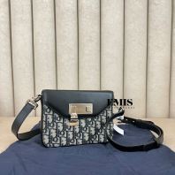 Dior Oblique Lock Crossbody Bag- Preloved Luxury Bag
