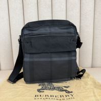 Burberry Canvas Crossbody Bag- ���ƶ��ְ���