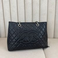 Chanel Caviar Grand Shopping Tote- Preloved Luxury Bag Chanel Caviar Grand Shopping Tote- Preloved Luxury Bag