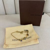 Louis Vuitton Gamble Cystal Necklace- Preloved Luxury Necklace Louis Vuitton Gamble Cystal Necklace- Preloved Luxury Necklace