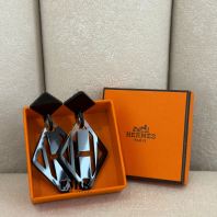 Hermes H Earrings- Preloved Luxury Accessories