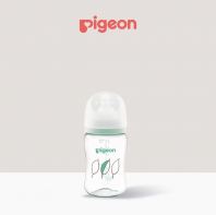 Pigeon SofTouch T-Ester Bottle 200ml (Leaf)