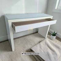 ����IKEA MALM��ױ̨ �䲣������