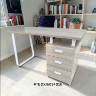 Good Quality Wooden Study Desk with 3 Drawers Good Quality Wooden Study Desk with 3 Drawers