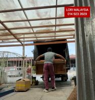 lorry rental johor bahru