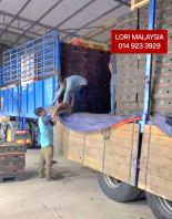 40ft trailer length and width