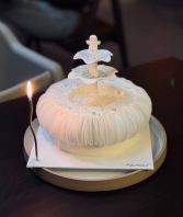 Edible Wafer Paper Fountain Pond Cake Design