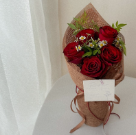 Azure Love Rose Fresh Flower Bouquet