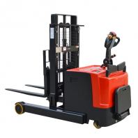 CQDE Electric Reach Stacker