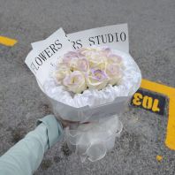 12 Stalk Purple Gradient Soap Flower Bouquet