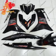 Yamaha LC 135 V8 LC135 Fi Bodyset Cover Set  Hitam Black MX KIng Siap Tampal