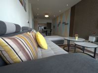 Green Haven Sea Blue Deerscape Two Bedroom A08-03