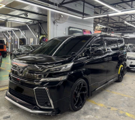 Toyota Vellfire - 2