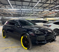 Porsche Cayenne - 9