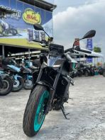 Yamaha MT-09 V4 