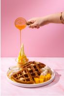 MANGO ICE CREAM WITH FRESH MANGO STICKY RICE