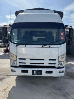 USED ISUZU NPR81UKH WOODEN CARGO 16.8ft YEAR MAKE 2017 GREEN ENGINE DIESEL