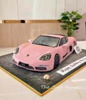 Car-Themed Cakes