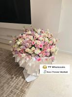 Extra Large Bouquet: Giant Floral Arrangement for Special Occasions (S008)