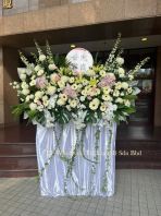 Grand Sympathy Flower Stand   Elegant Floral Tribute with Premium Blooms (C016)