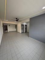 [FOR SALES] Permas Jaya Flat 3bed Renovated Johor