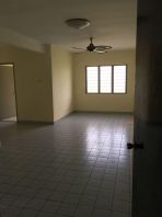 [FOR SALES] Permas Jaya Flat 3bed Renovated Johor