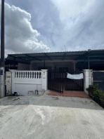 [FOR SALES] Taman Flora Single Storey Terrace House 3bed Renovated Pasir Gudang Johor