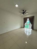[FOR SALES] Meldrum Hills Sky Suites Apartment 3bed Johor Bahru