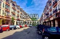 Park Avenue @ Bank Lelong/Auction