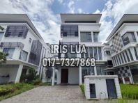 Residence 33@Triple Storey Detached House Bank Lelong/Auction