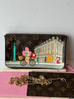 Louis Vuitton F��licie Pochette Vivienne Holiday Monogram Canvas/Pink