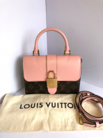 Louis Vuitton Locky Monogram BB Rose Poudre