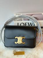 Preloved Unused Like New Celine Black Calfskin Triomphe Teen Bag (S250223-07)