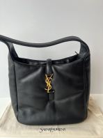 Preloved Like New YSL  Padded Lambskin Small Le 5 A 7 Supple Hobo (S260520-08)