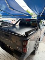 Dmax 2017 Manual Roller Shutter