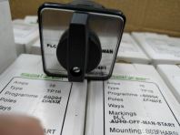 Salzer MULTI-STEP SELECTOR SWITCH OFF/LOCAL/HAND/REMOTE 16A 1P